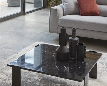 Tavolino Melbourne con top in marmo di Rosini Divani