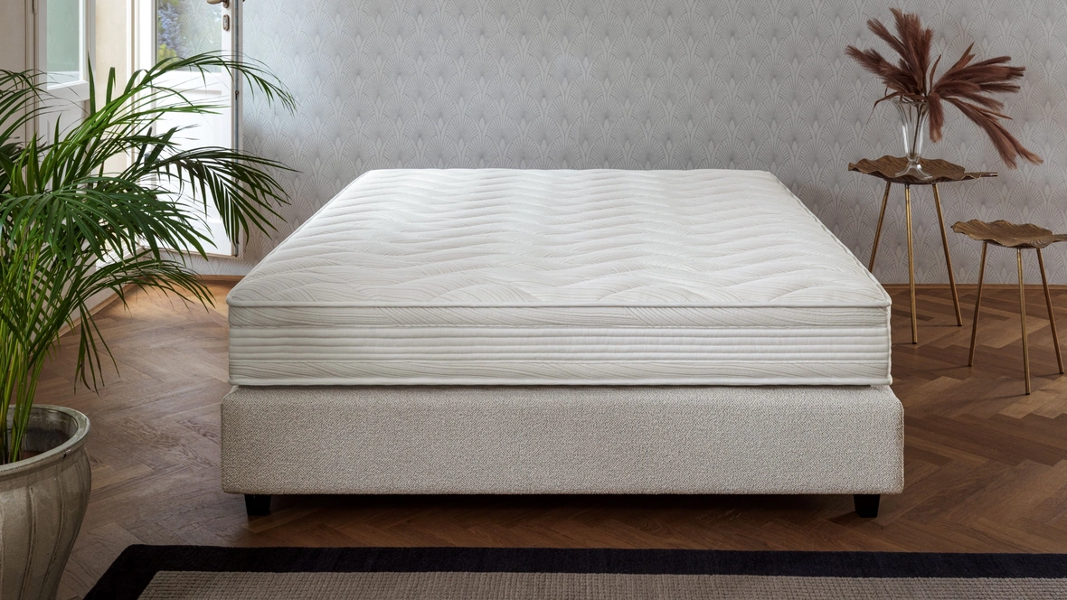 Materasso a molle e memory Elegance Memory Plus di Ennerev