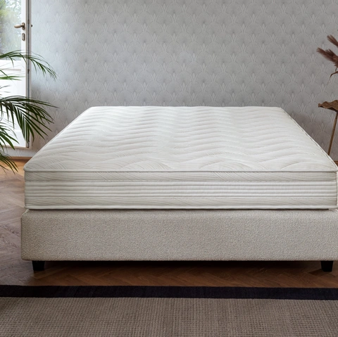 Materasso a molle e memory Elegance Memory Plus di Ennerev