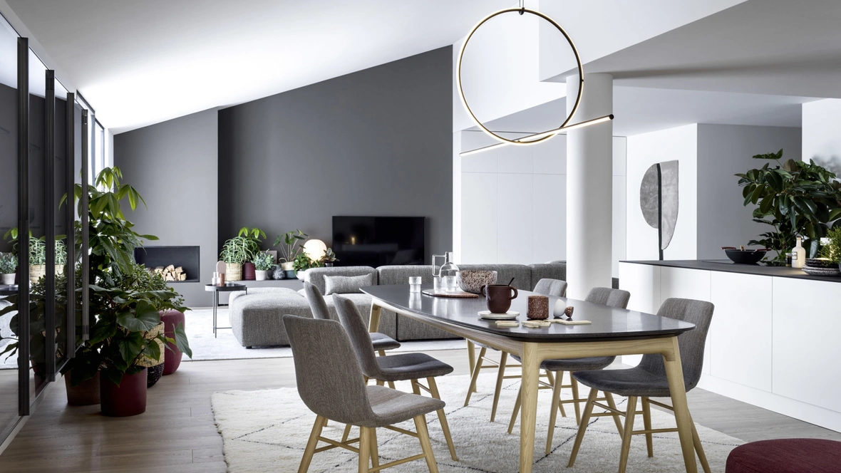 Tavolo Hanami con top in marmo di Novamobili